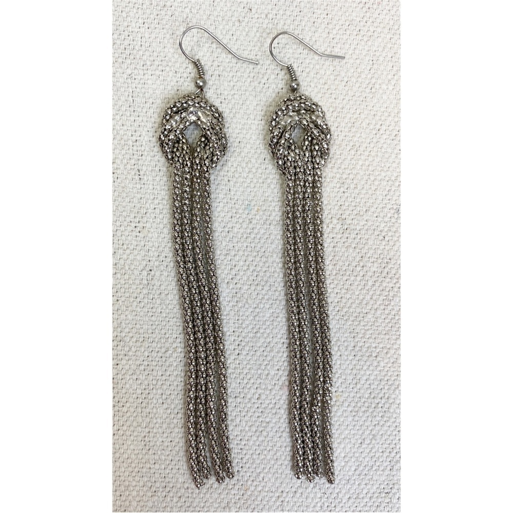 Silver knot shoulder skimmer Chandelier Earrings